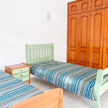 Apartamento T2 Carvoeiro-Lagoa Precos Acessiveis Apartman Kültér fotó