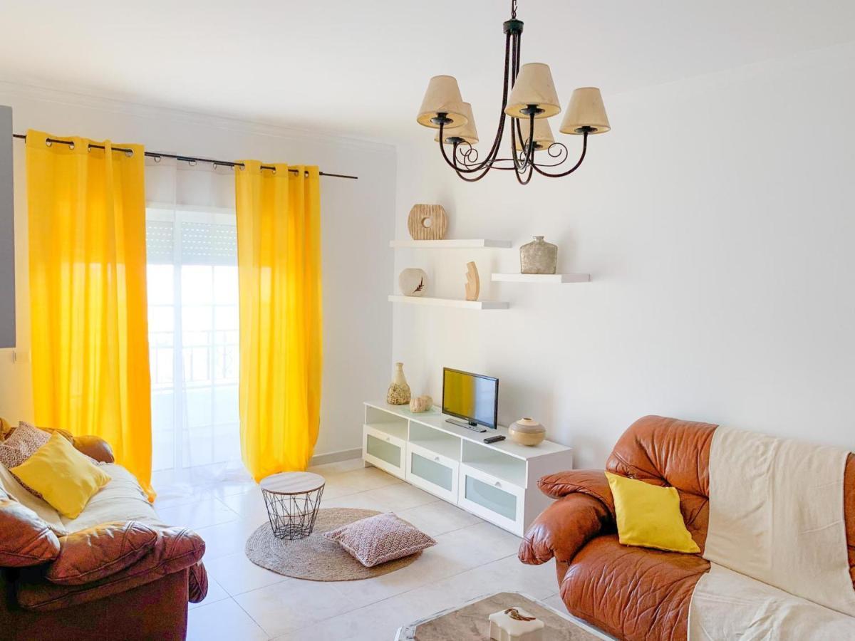 Apartamento T2 Carvoeiro-Lagoa Precos Acessiveis Apartman Kültér fotó