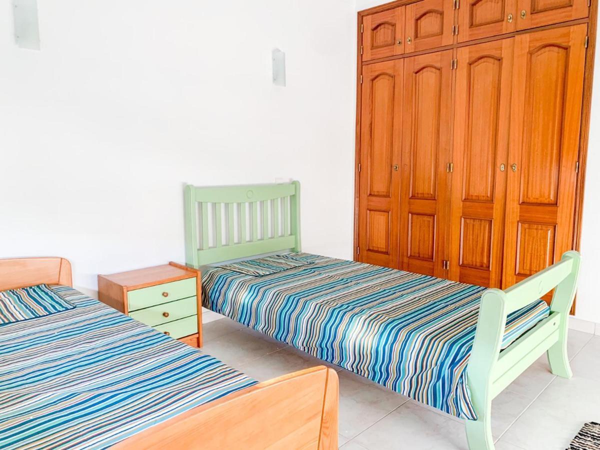 Apartamento T2 Carvoeiro-Lagoa Precos Acessiveis Apartman Kültér fotó