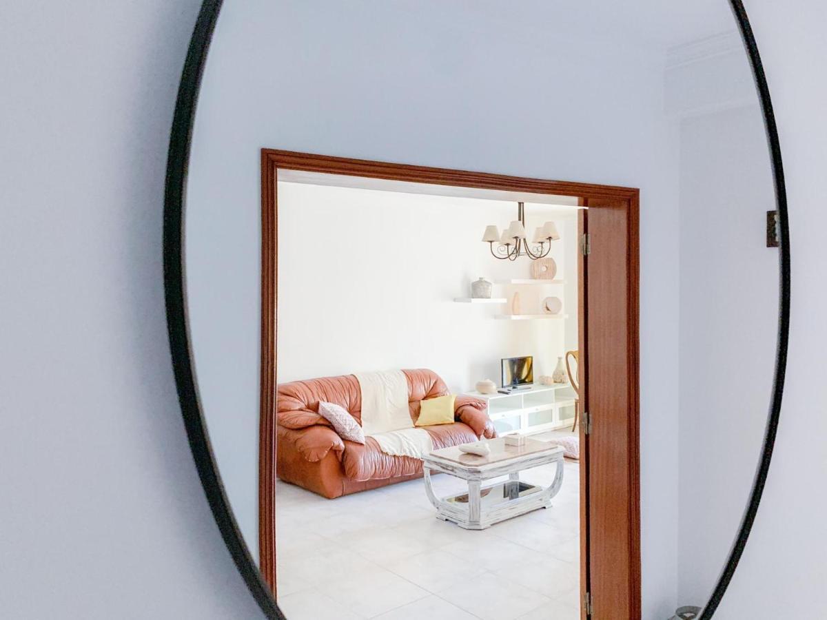 Apartamento T2 Carvoeiro-Lagoa Precos Acessiveis Apartman Kültér fotó