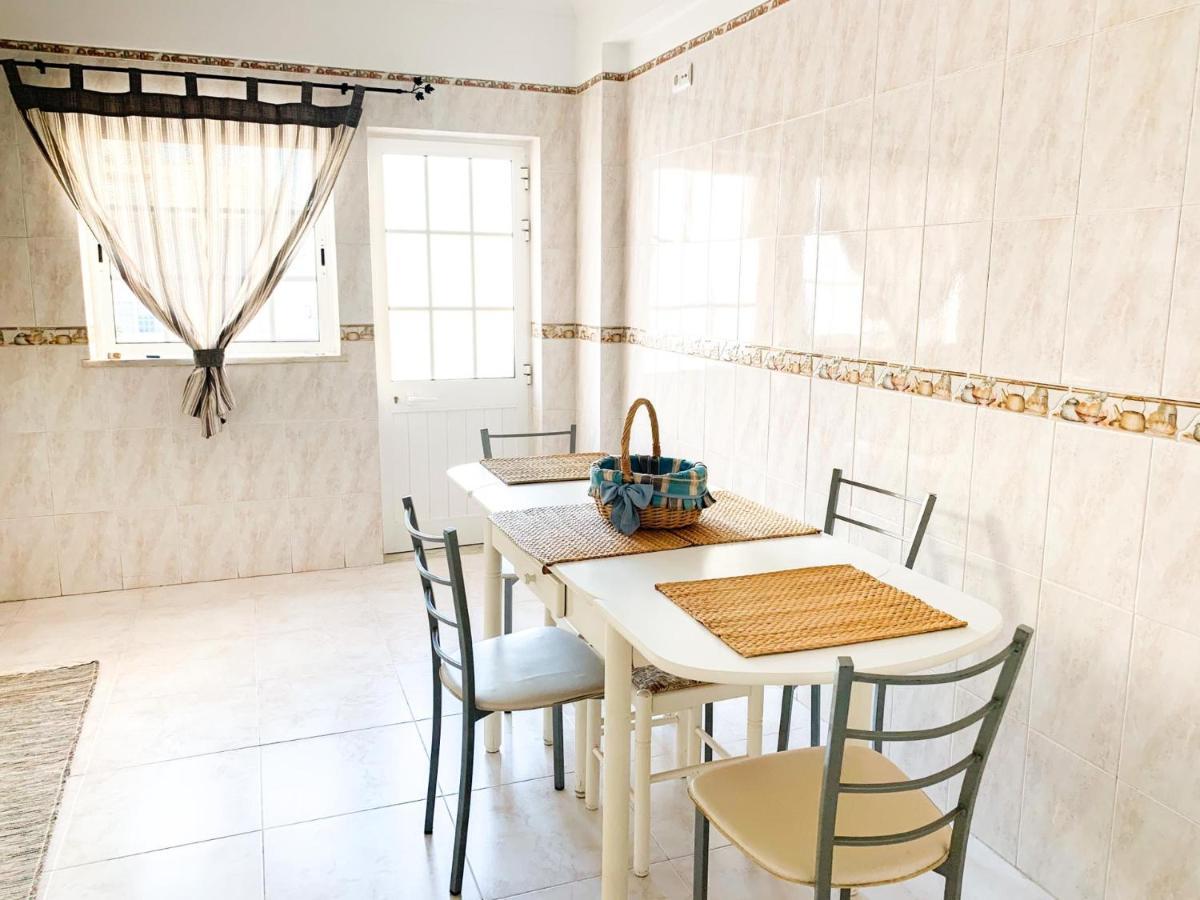 Apartamento T2 Carvoeiro-Lagoa Precos Acessiveis Apartman Kültér fotó